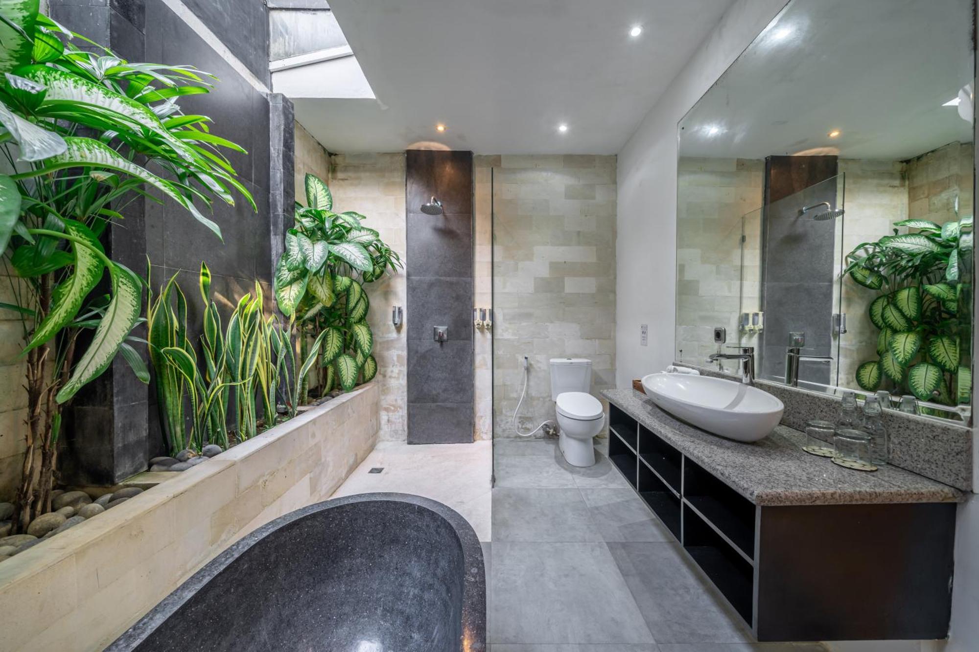 Villa Alchemy Private 4 Bedroom Eat Street 10 Steps To Revolver Cafe *