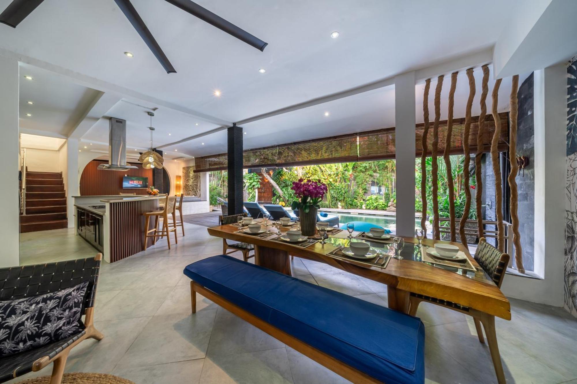 Alchemy Private 4 Bedroom Eat Street 10 Steps To Revolver Cafe Villa